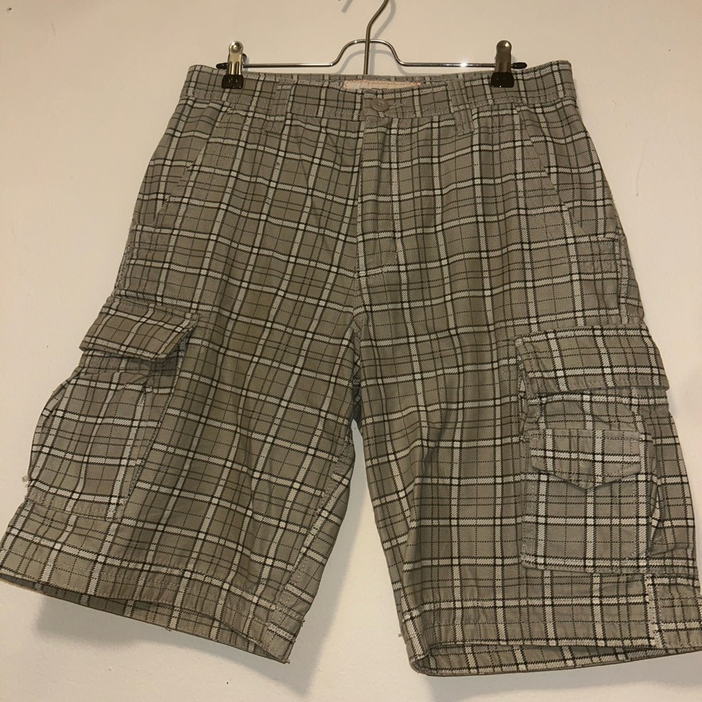 Urban Pipeline Men's Plaid Cargo Shorts